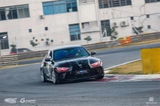 官方案例丨寶馬M3升級(jí)AP7269 & AP7480前六后四賽用剎車套件